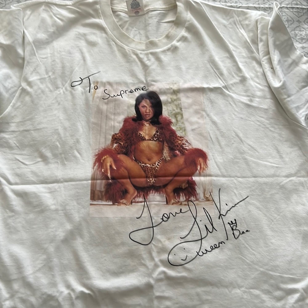 lil Kim signed t-shirt size Large men or women